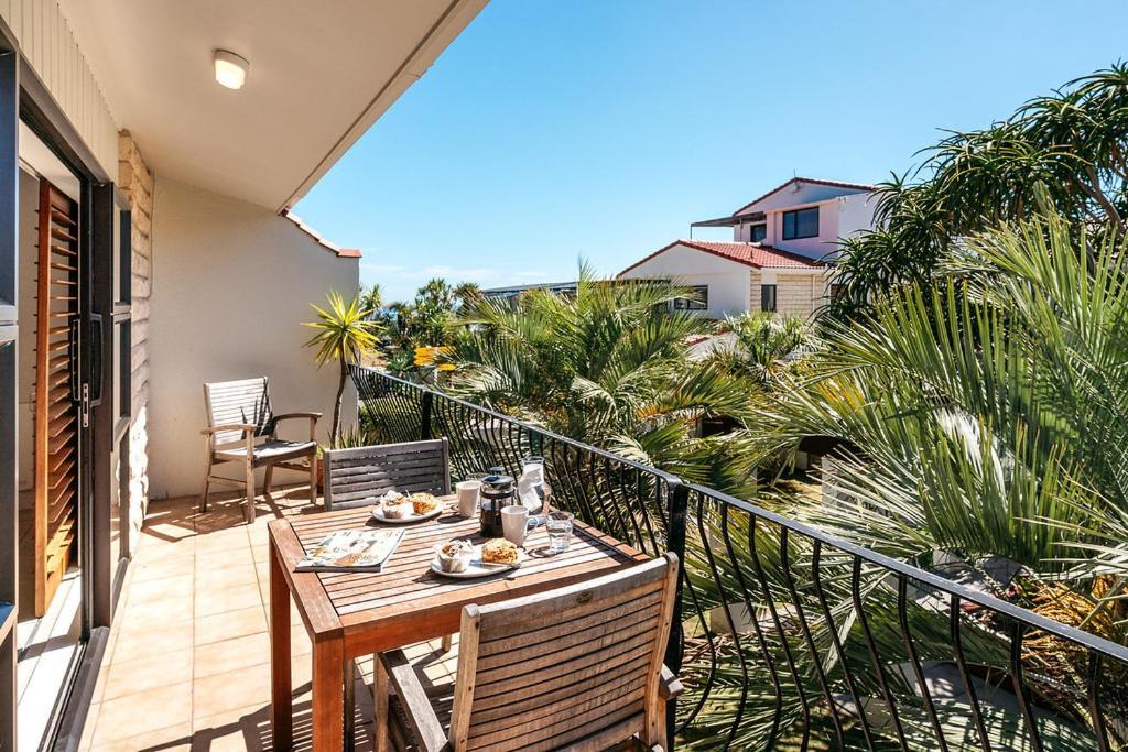 Onetangi Beach Apartments Dış mekan fotoğraf