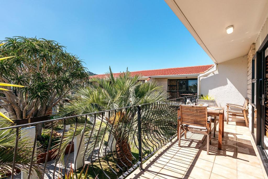 Onetangi Beach Apartments Dış mekan fotoğraf