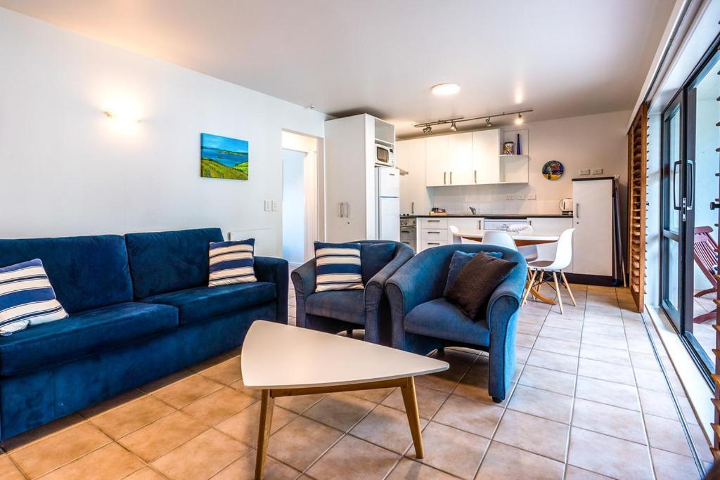 Onetangi Beach Apartments Dış mekan fotoğraf