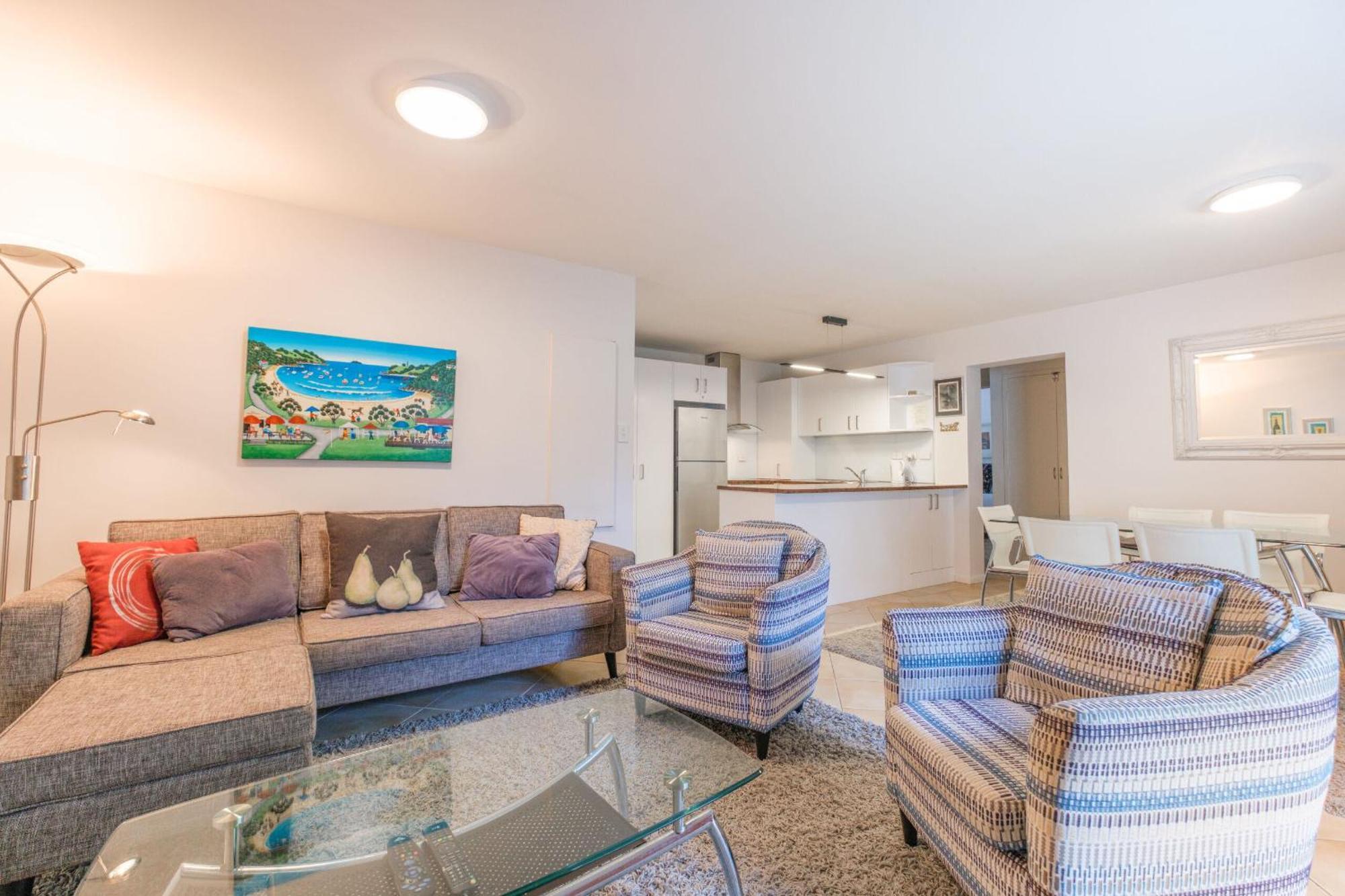 Onetangi Beach Apartments Dış mekan fotoğraf